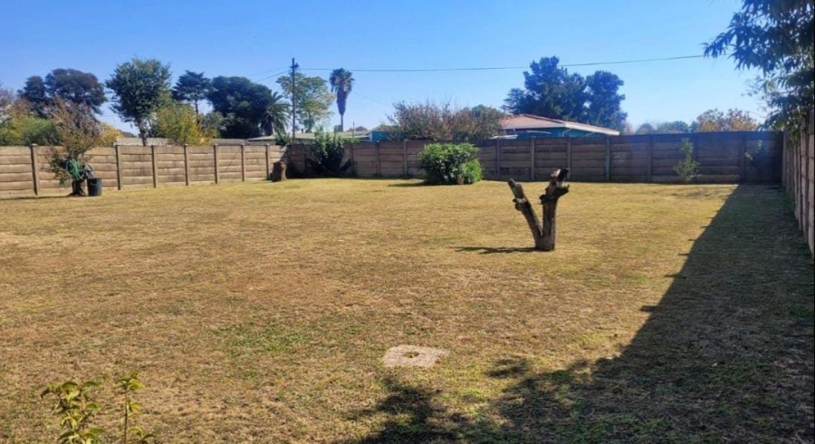 3 Bedroom Property for Sale in Sonland Park Gauteng