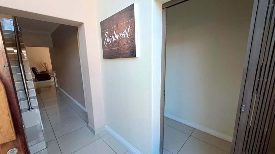 4 Bedroom Property for Sale in Risiville Gauteng
