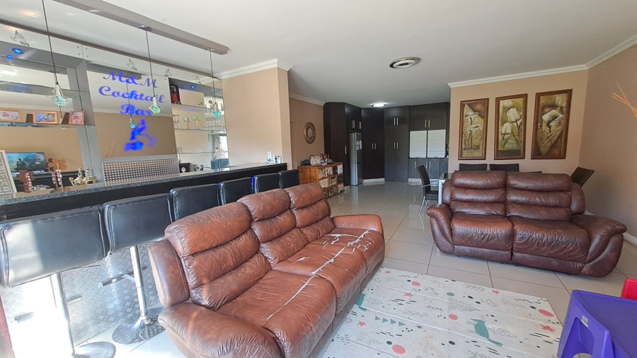 4 Bedroom Property for Sale in Risiville Gauteng