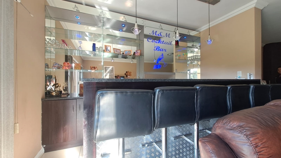 4 Bedroom Property for Sale in Risiville Gauteng
