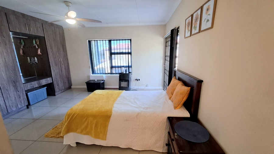 4 Bedroom Property for Sale in Risiville Gauteng