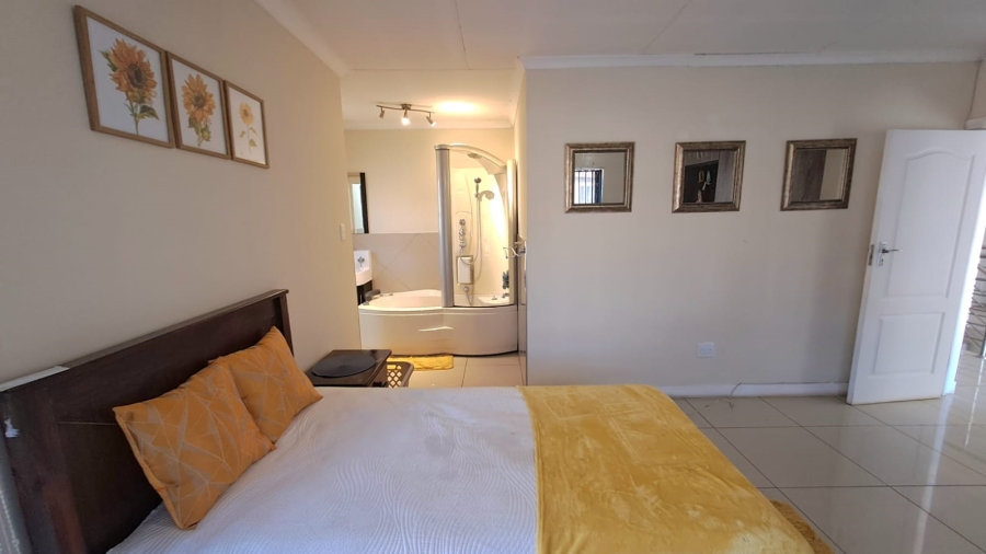 4 Bedroom Property for Sale in Risiville Gauteng
