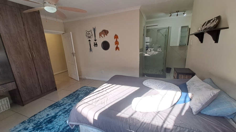 4 Bedroom Property for Sale in Risiville Gauteng