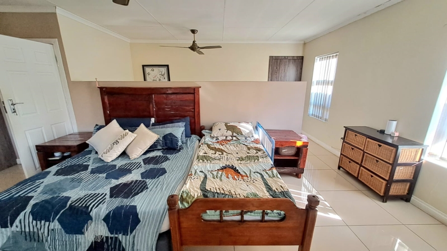4 Bedroom Property for Sale in Risiville Gauteng