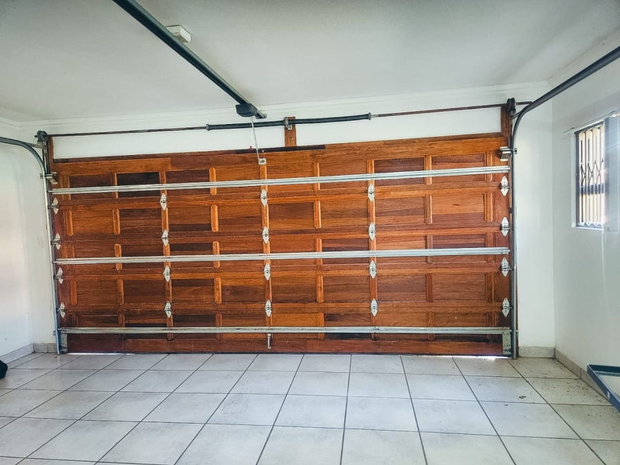 4 Bedroom Property for Sale in Risiville Gauteng