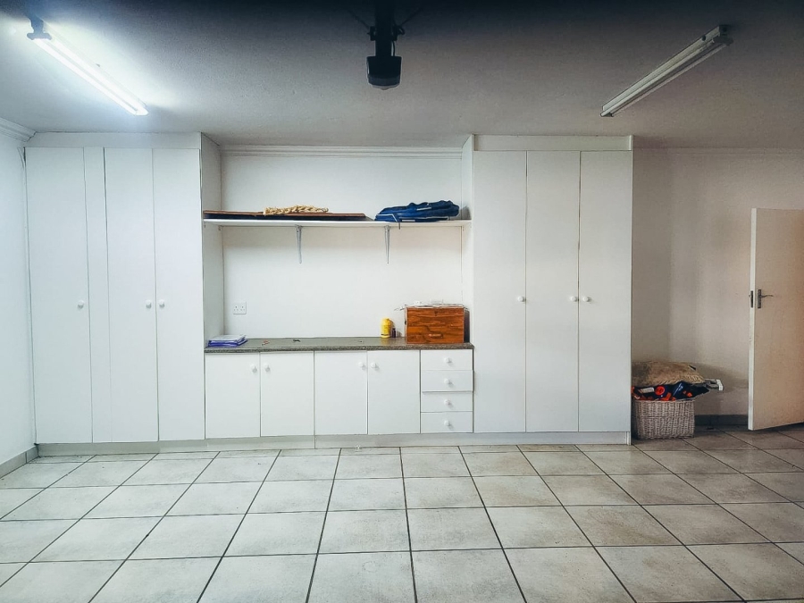 4 Bedroom Property for Sale in Risiville Gauteng