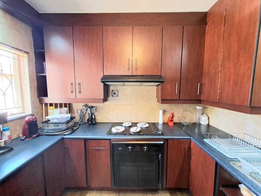 3 Bedroom Property for Sale in Sonland Park Gauteng