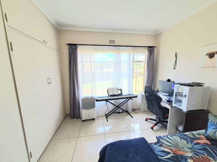 3 Bedroom Property for Sale in Sonland Park Gauteng