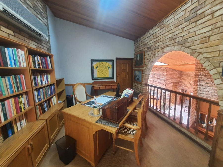 4 Bedroom Property for Sale in Vanderbijlpark SE Gauteng