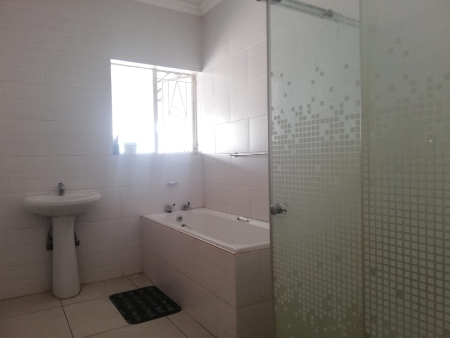 4 Bedroom Property for Sale in Risiville Gauteng