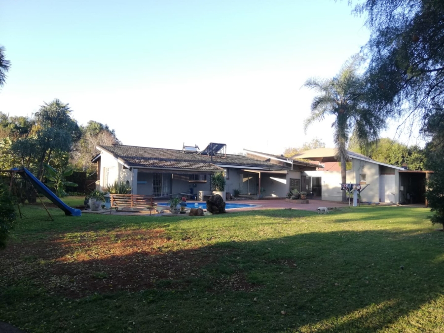 4 Bedroom Property for Sale in Risiville Gauteng