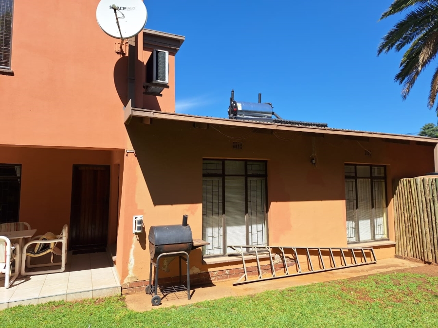 4 Bedroom Property for Sale in Sonland Park Gauteng
