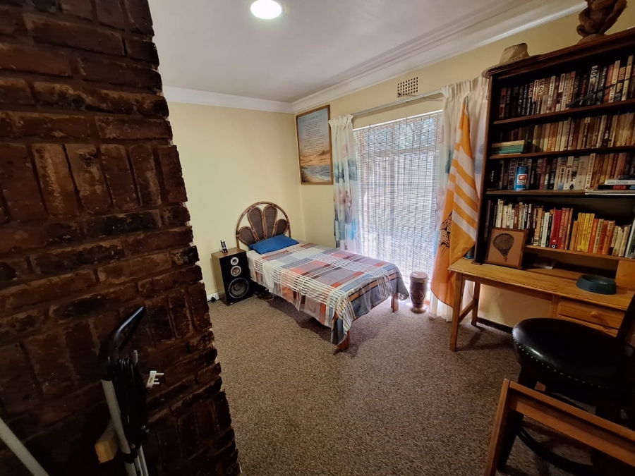 4 Bedroom Property for Sale in Sonland Park Gauteng