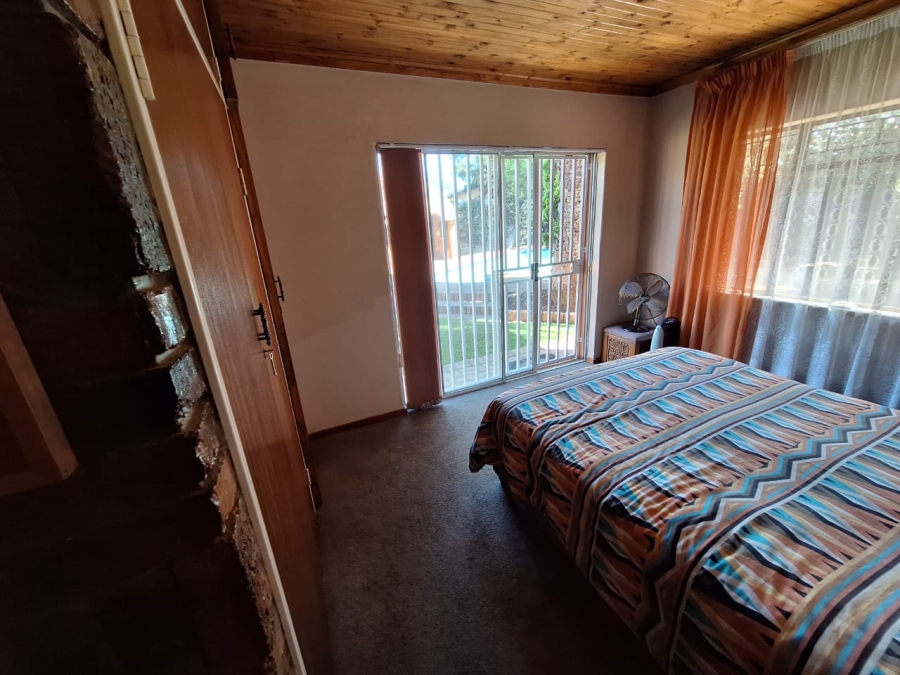 4 Bedroom Property for Sale in Sonland Park Gauteng