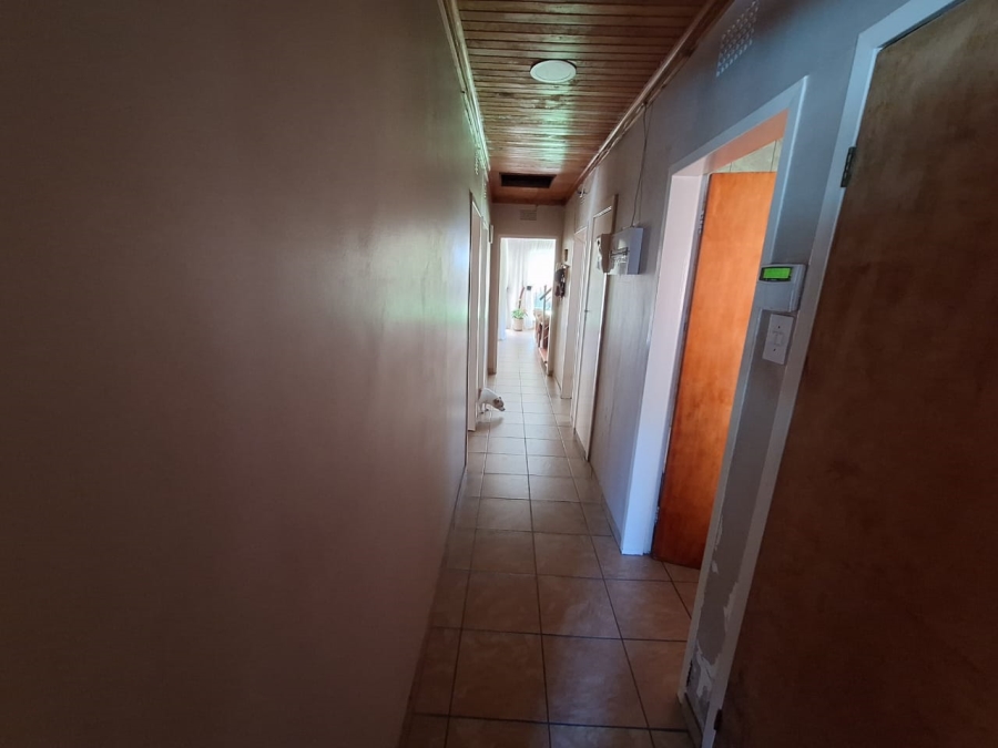 4 Bedroom Property for Sale in Sonland Park Gauteng