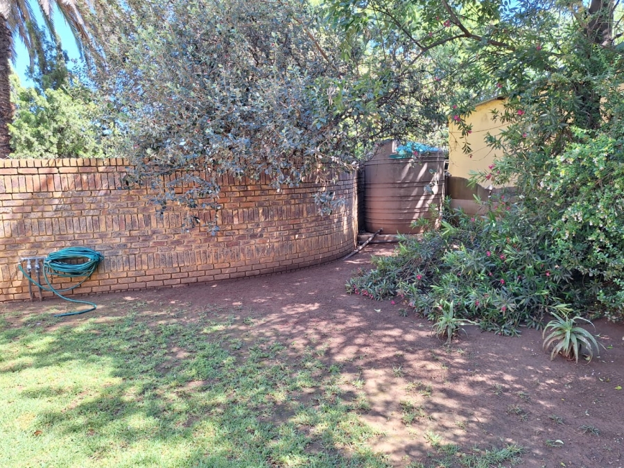 4 Bedroom Property for Sale in Sonland Park Gauteng