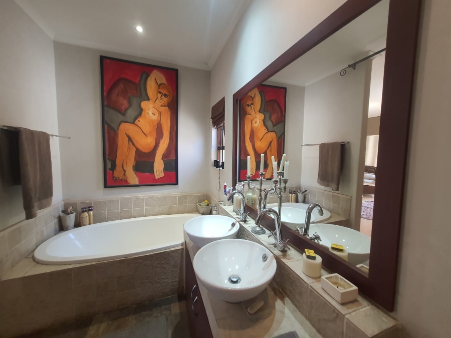 6 Bedroom Property for Sale in Vanderbijlpark SE Gauteng
