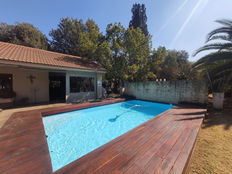 6 Bedroom Property for Sale in Vanderbijlpark SE Gauteng