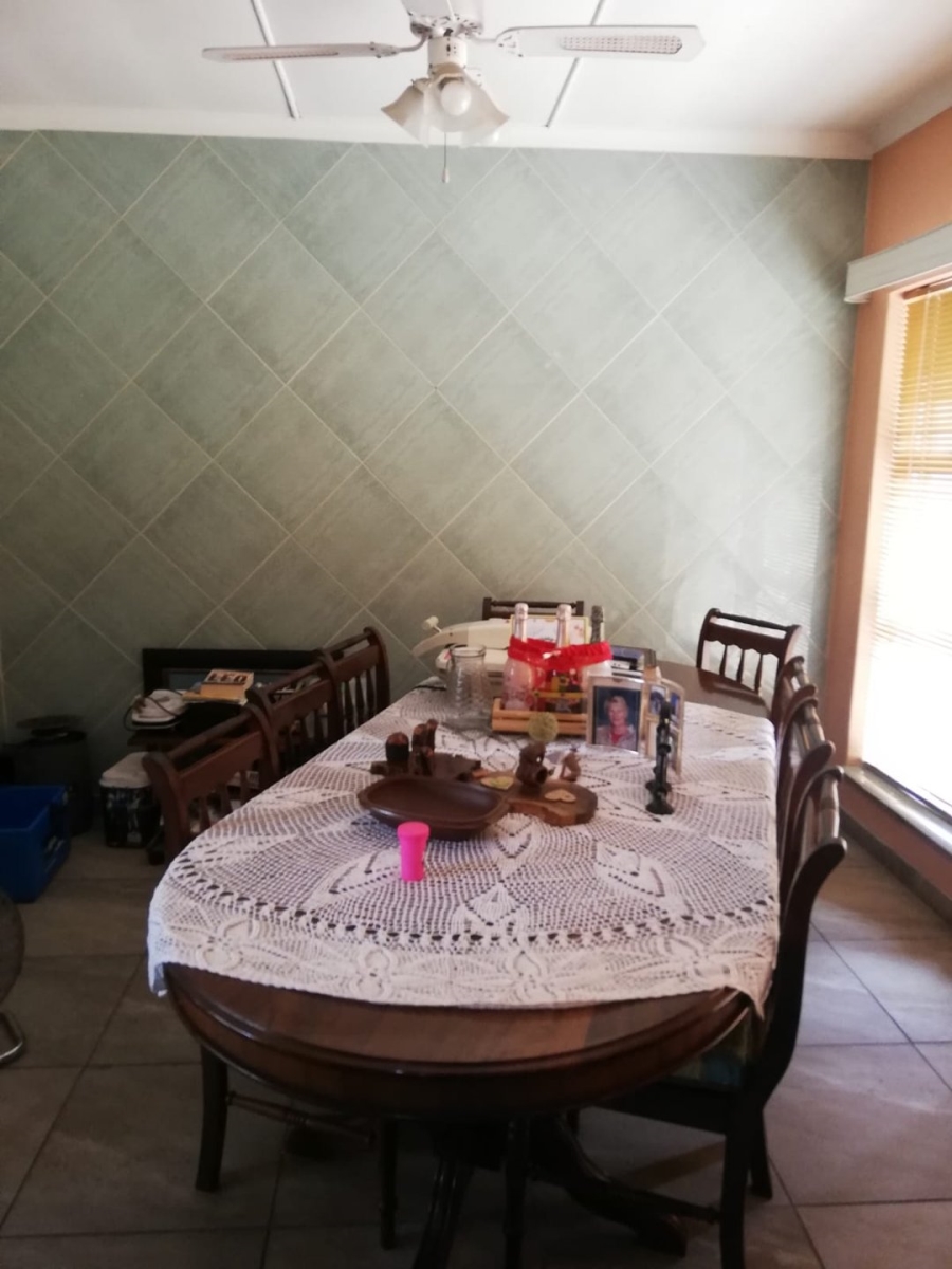 3 Bedroom Property for Sale in Sonland Park Gauteng