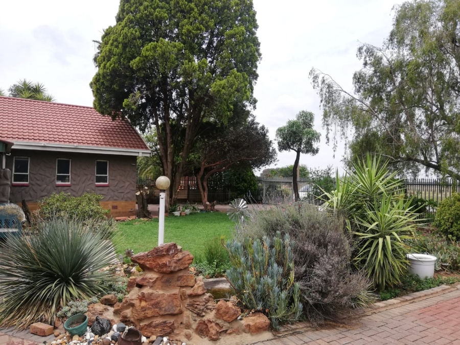 3 Bedroom Property for Sale in Sonland Park Gauteng