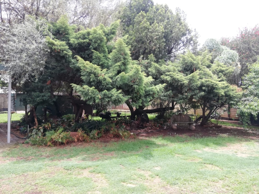 3 Bedroom Property for Sale in Sonland Park Gauteng