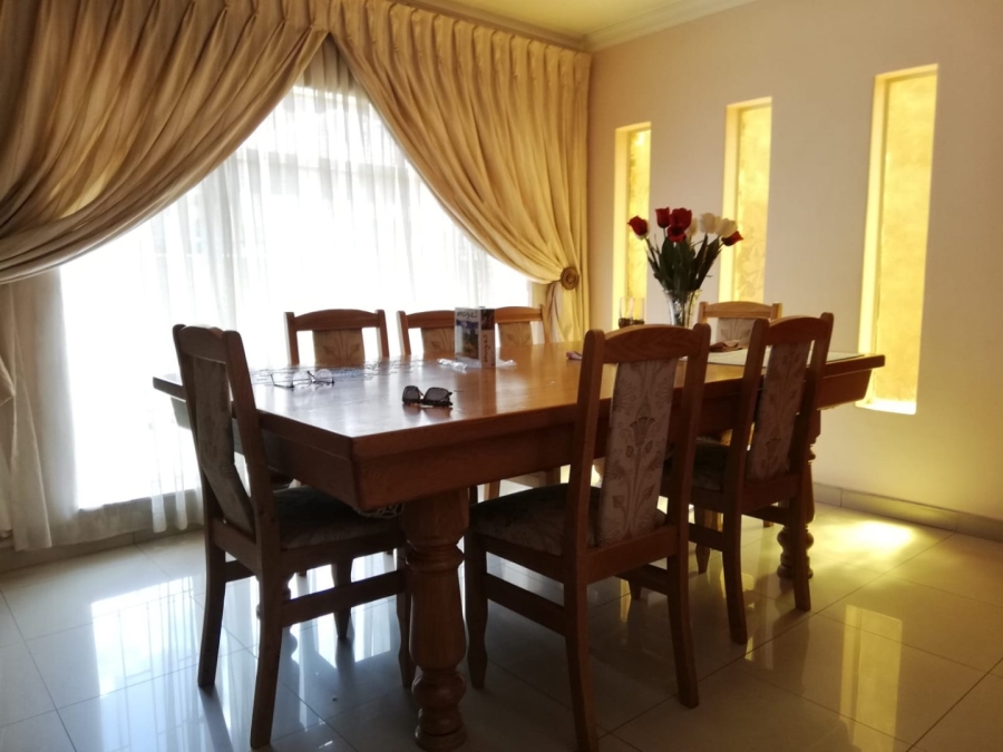 4 Bedroom Property for Sale in Falcon Ridge Gauteng