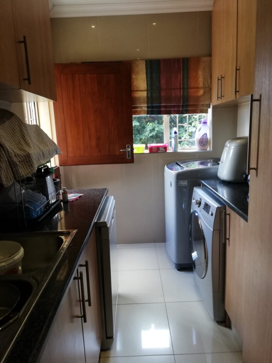 4 Bedroom Property for Sale in Falcon Ridge Gauteng