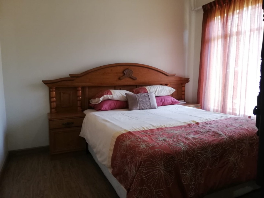 4 Bedroom Property for Sale in Falcon Ridge Gauteng
