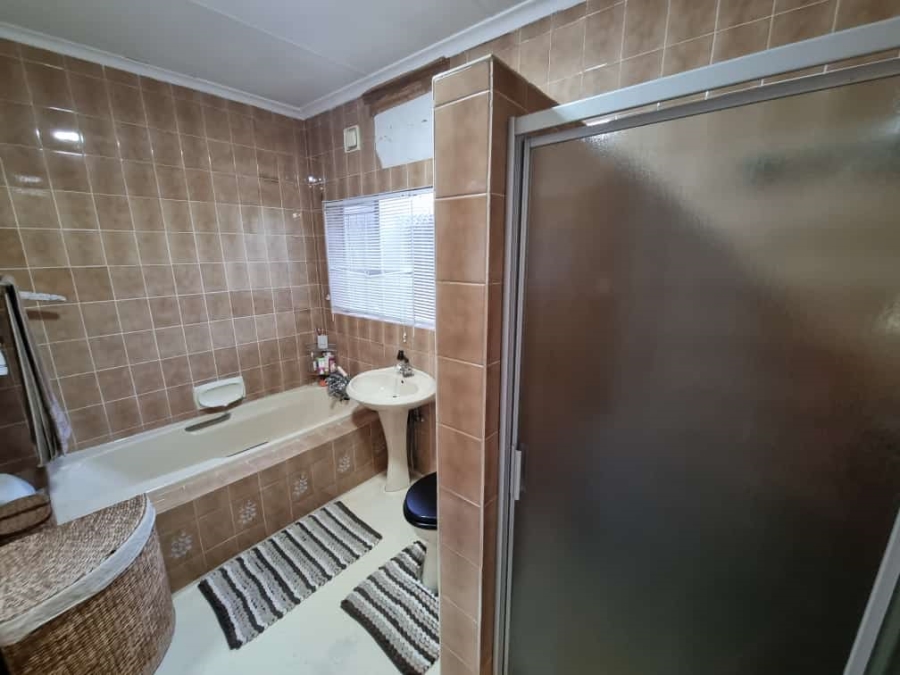 4 Bedroom Property for Sale in Vanderbijlpark SE Gauteng