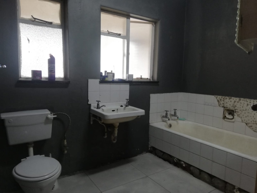 4 Bedroom Property for Sale in Sonland Park Gauteng
