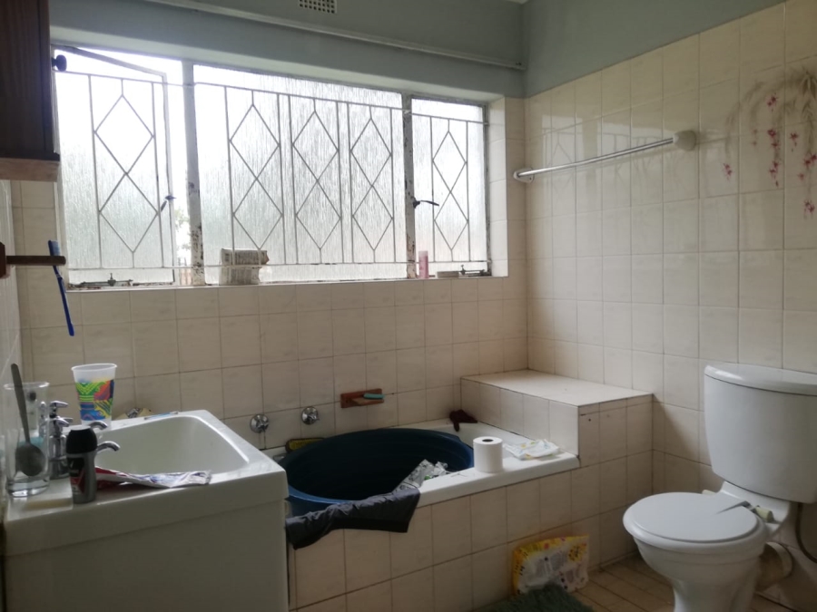 4 Bedroom Property for Sale in Sonland Park Gauteng