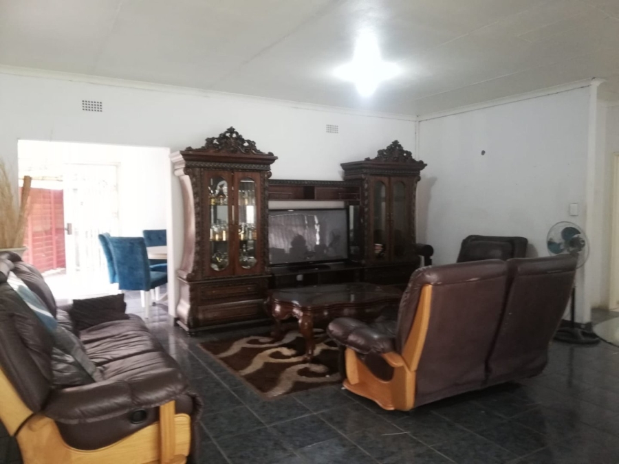 3 Bedroom Property for Sale in Sonland Park Gauteng