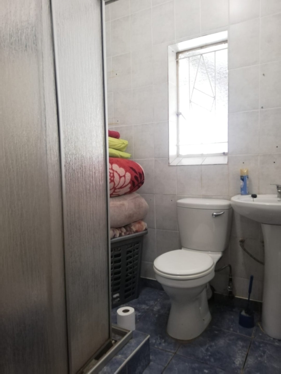 3 Bedroom Property for Sale in Sonland Park Gauteng