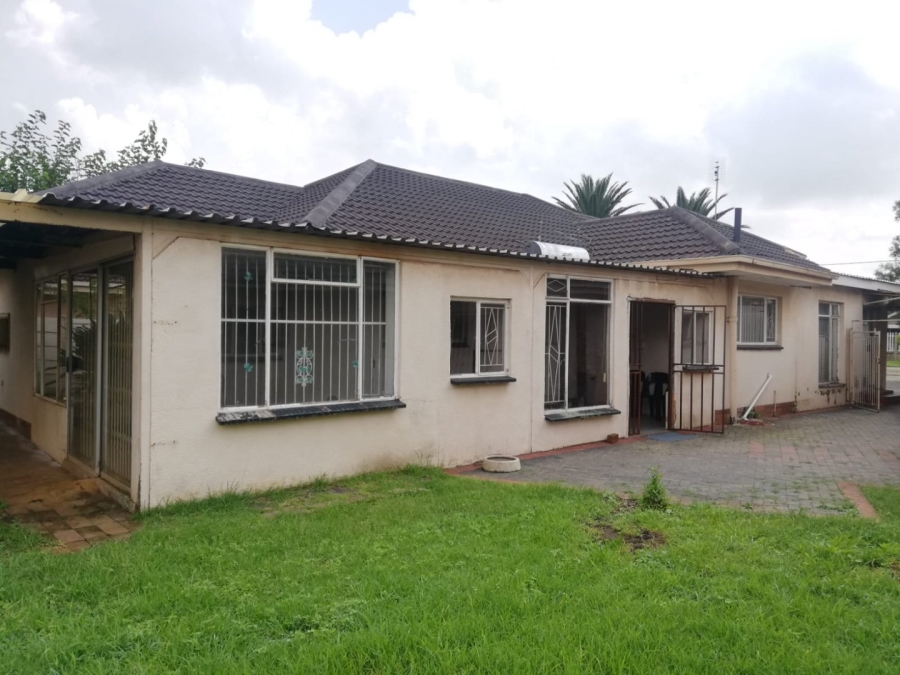 3 Bedroom Property for Sale in Sonland Park Gauteng