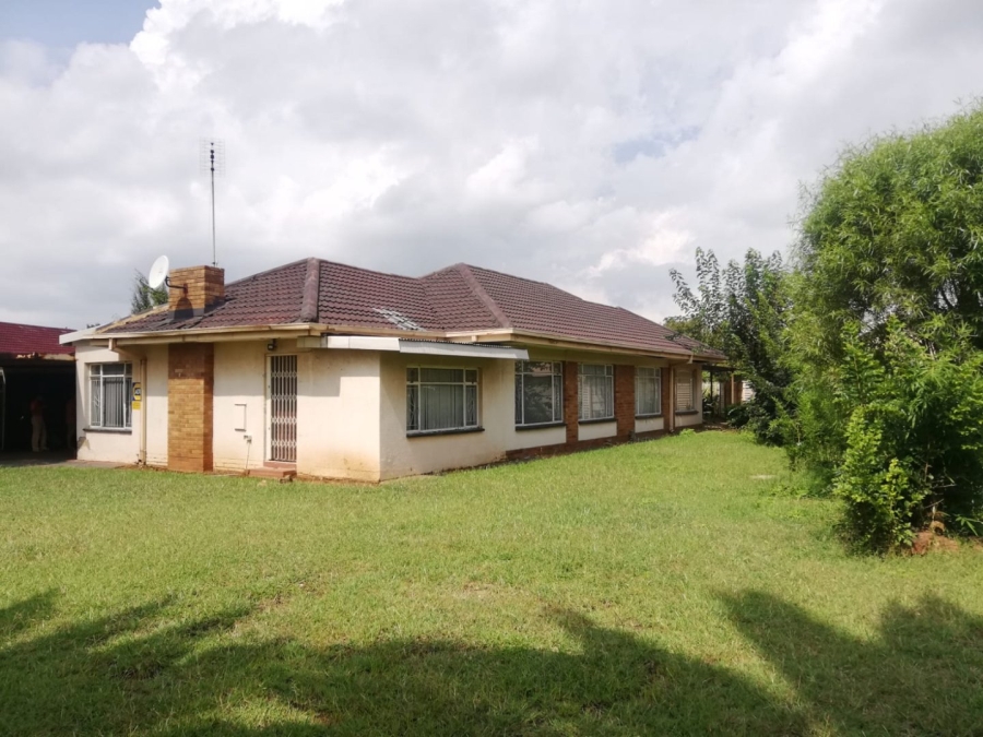 3 Bedroom Property for Sale in Sonland Park Gauteng