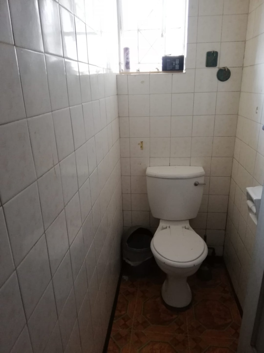 2 Bedroom Property for Sale in Peacehaven Gauteng