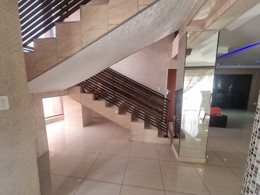 6 Bedroom Property for Sale in Vanderbijlpark SE Gauteng