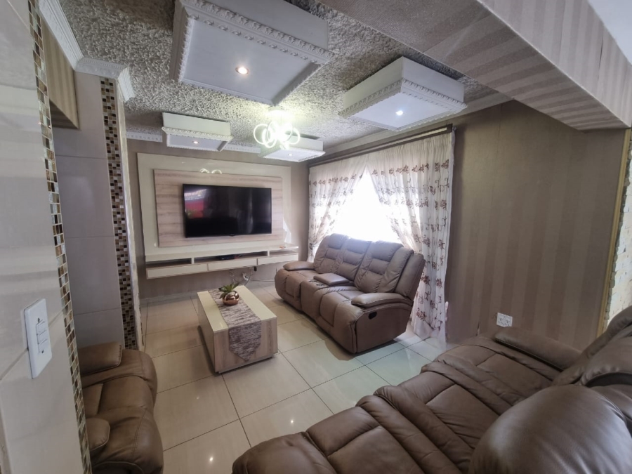 6 Bedroom Property for Sale in Vanderbijlpark SE Gauteng