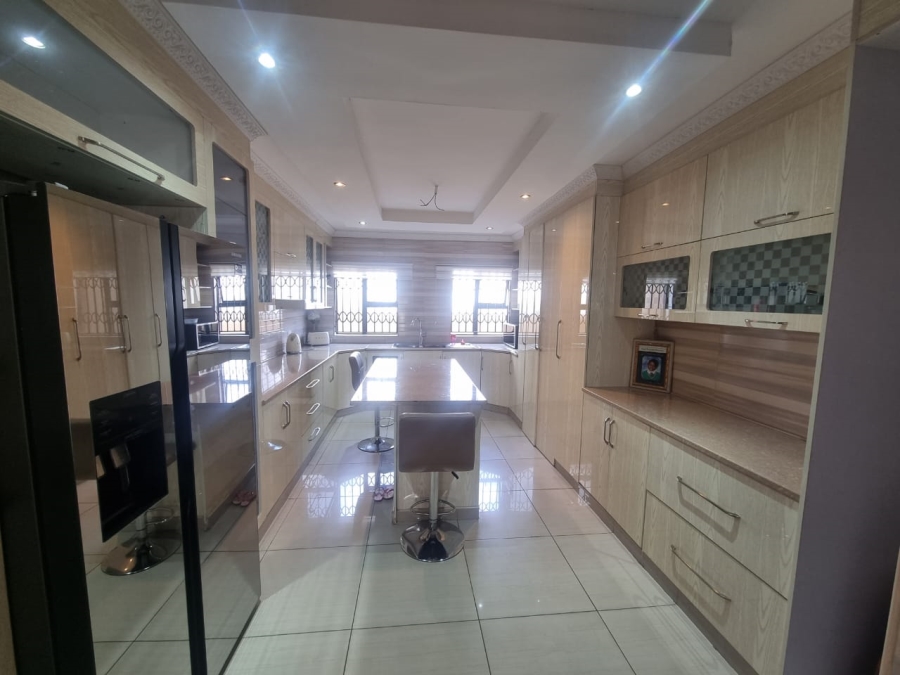 6 Bedroom Property for Sale in Vanderbijlpark SE Gauteng