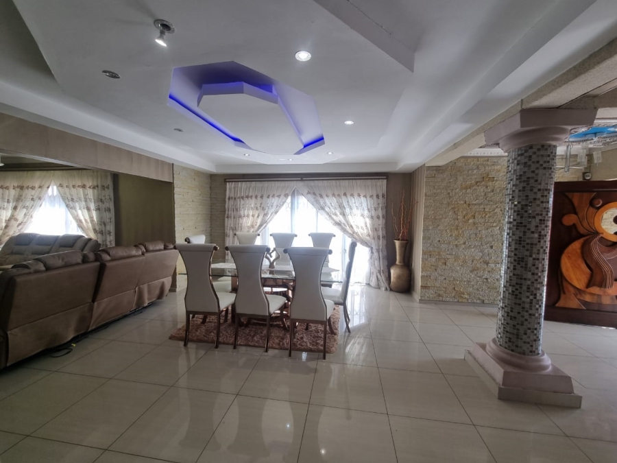 6 Bedroom Property for Sale in Vanderbijlpark SE Gauteng