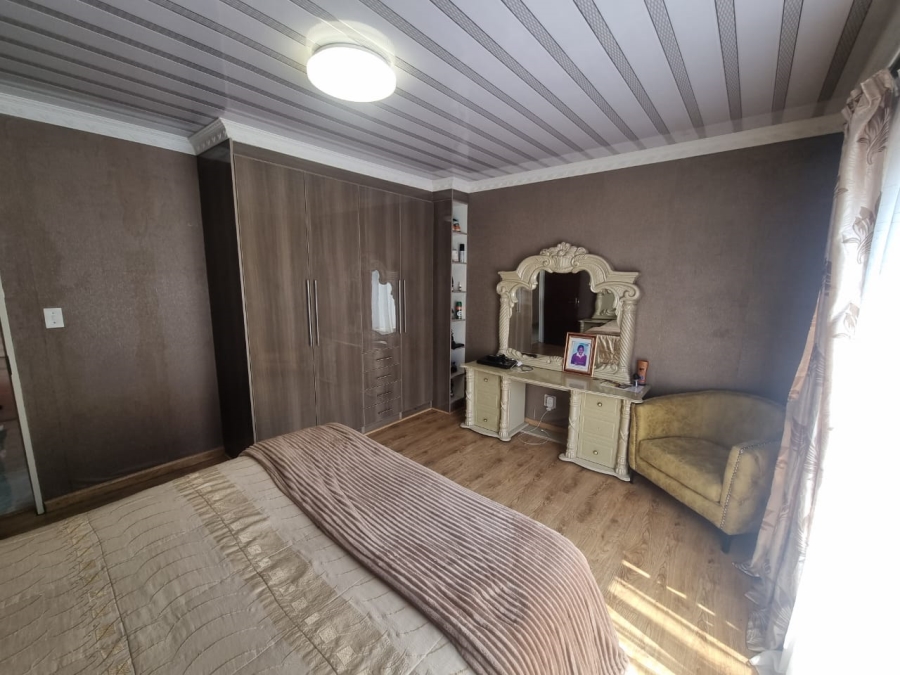 6 Bedroom Property for Sale in Vanderbijlpark SE Gauteng