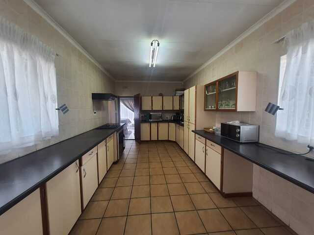 3 Bedroom Property for Sale in Vanderbijlpark SE 6 Gauteng