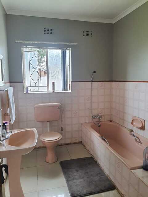3 Bedroom Property for Sale in Vanderbijlpark SE 6 Gauteng
