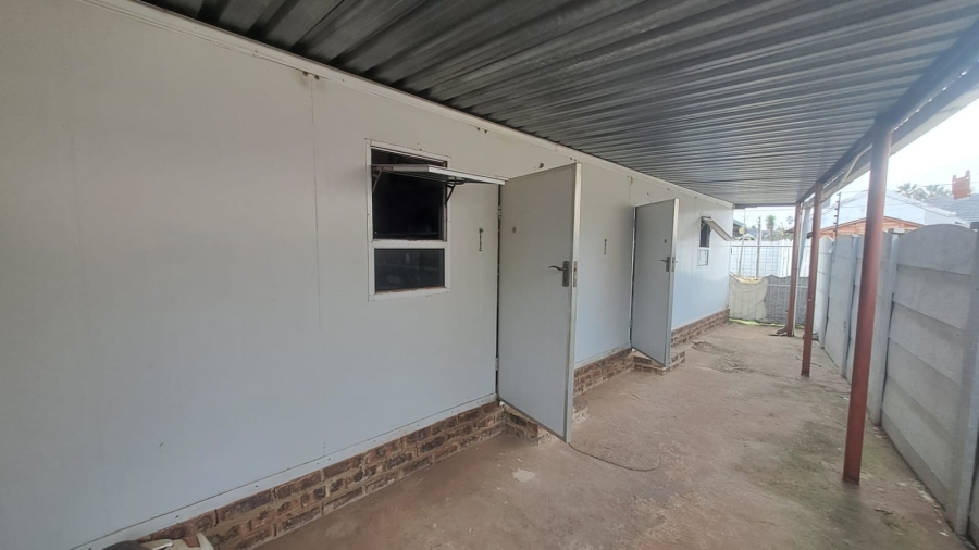 5 Bedroom Property for Sale in Falcon Ridge Gauteng