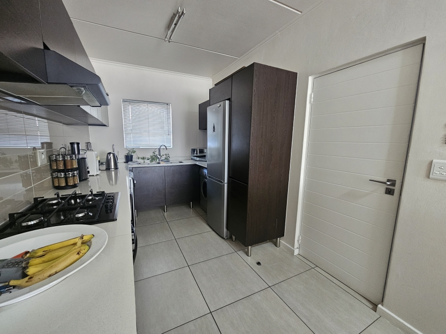2 Bedroom Property for Sale in Greenstone Hill Gauteng
