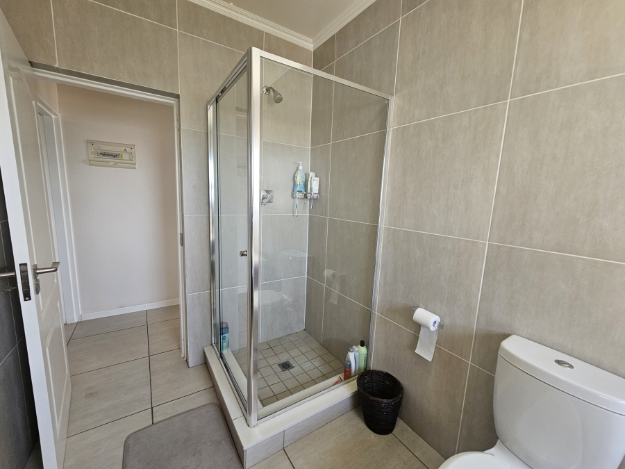 2 Bedroom Property for Sale in Greenstone Hill Gauteng
