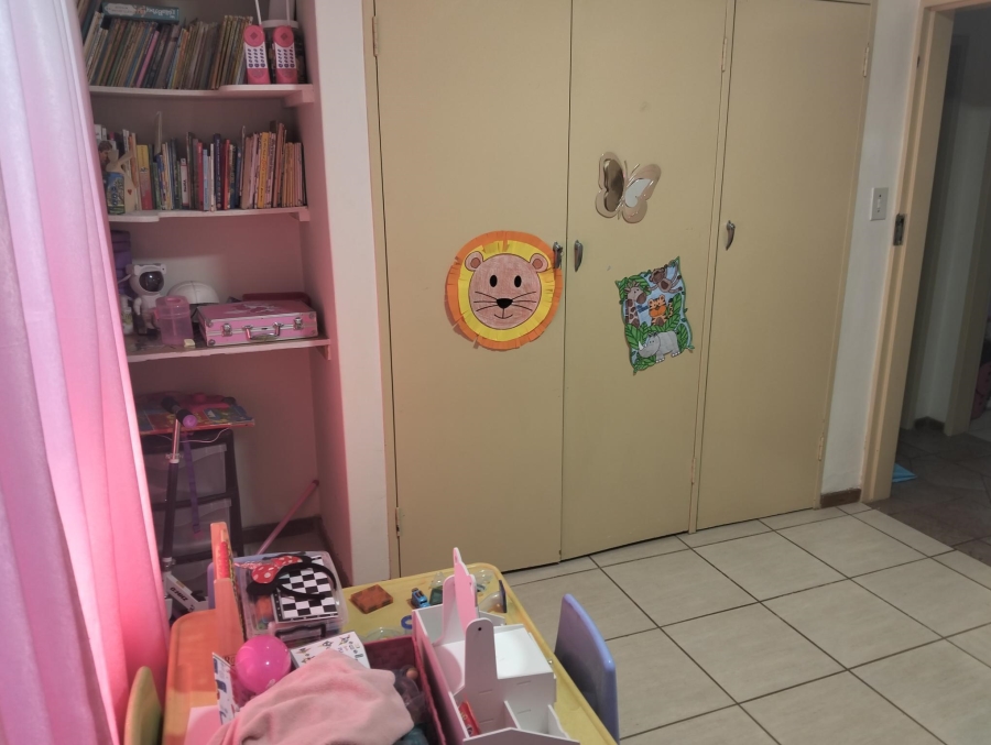 3 Bedroom Property for Sale in Garsfontein Gauteng