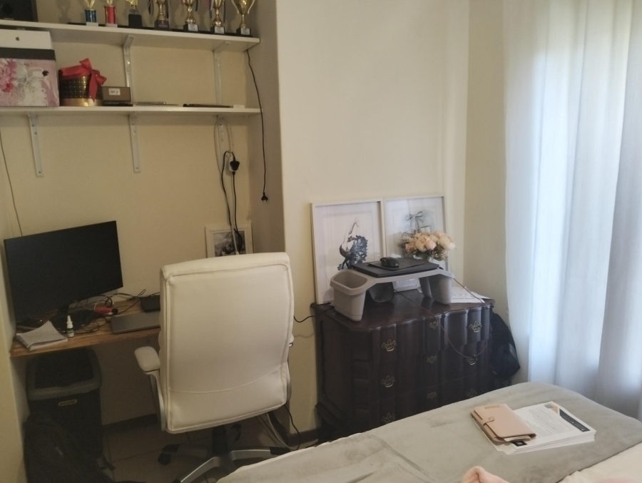 3 Bedroom Property for Sale in Garsfontein Gauteng