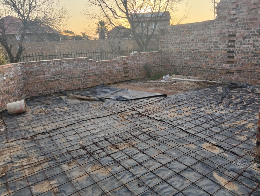 3 Bedroom Property for Sale in Garsfontein Gauteng