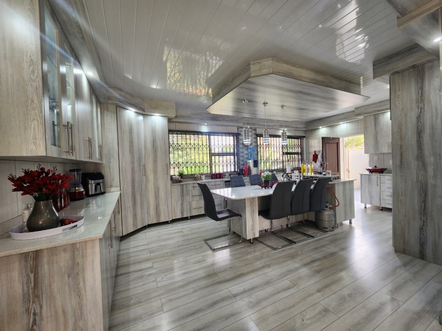 3 Bedroom Property for Sale in Golf Park Gauteng